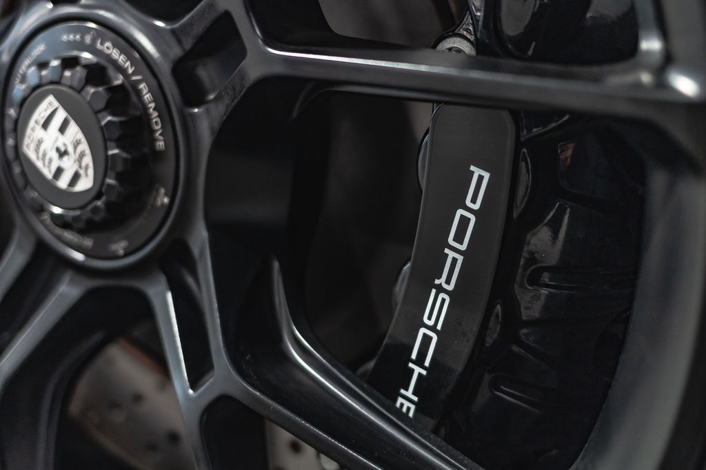 Porsche 992 GT3 Touring