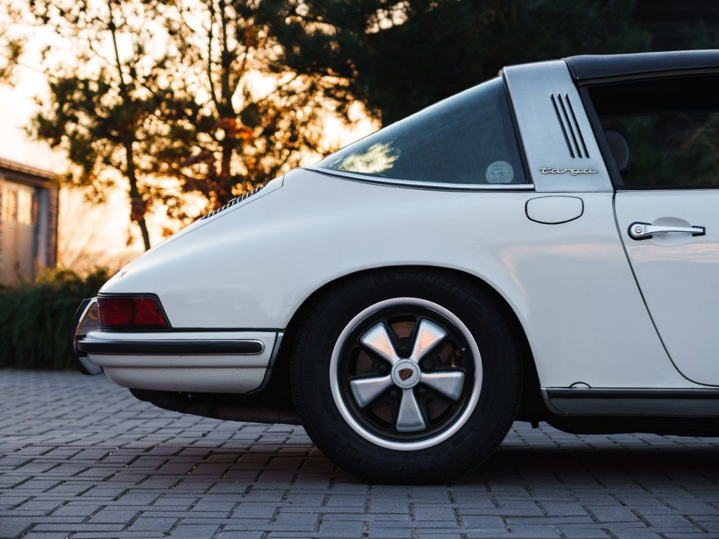 Porsche 911 T