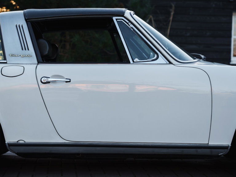 Porsche 911 T