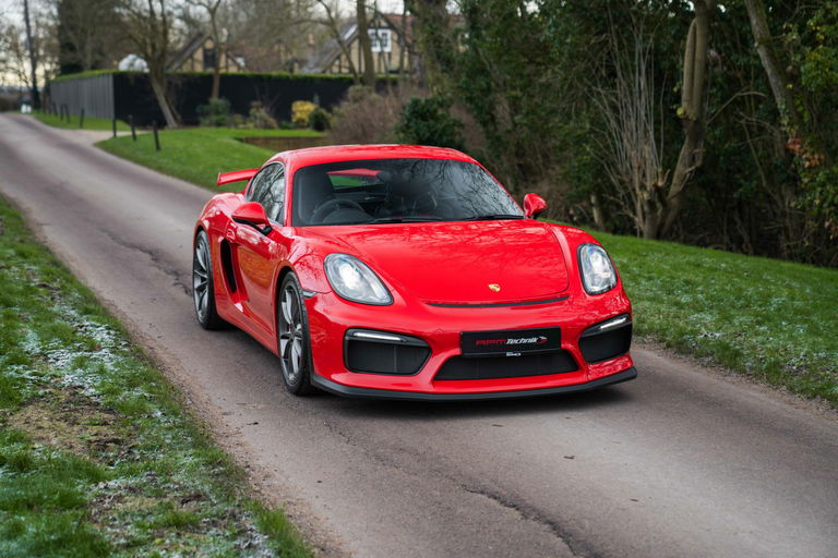 Porsche 981 Cayman GT4