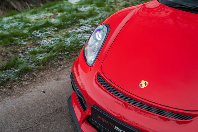 Porsche 981 Cayman GT4