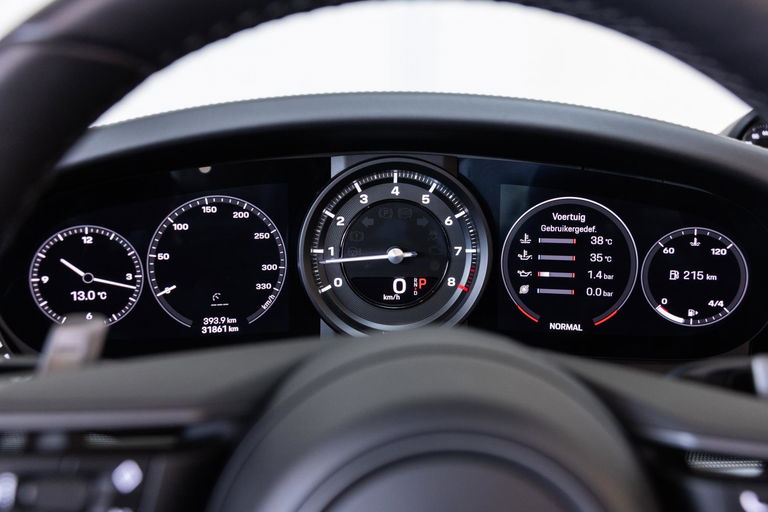 Porsche 992 Carrera 4S