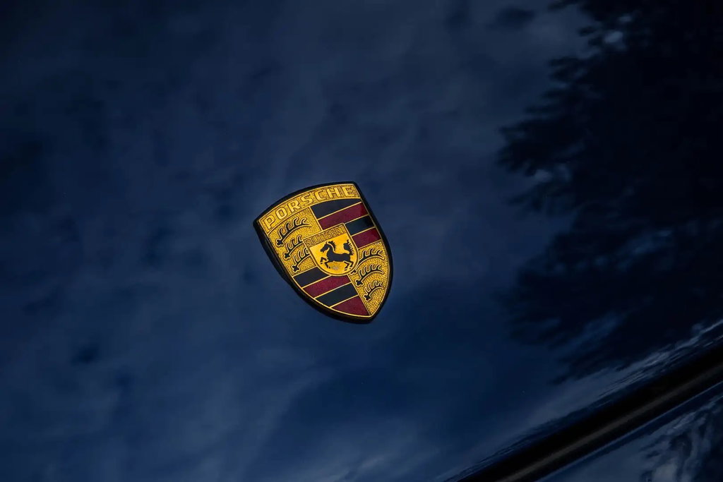 Porsche 993 Carrera 4