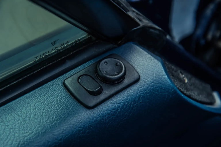 Porsche 993 Carrera 4