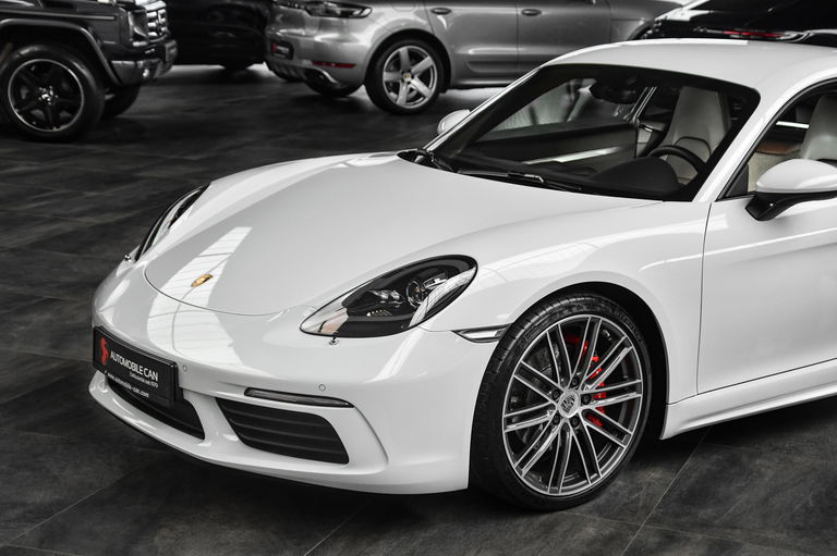 Porsche 718 Cayman S