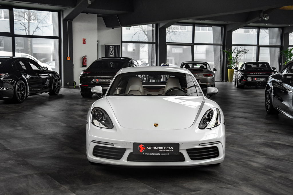 Porsche 718 Cayman S