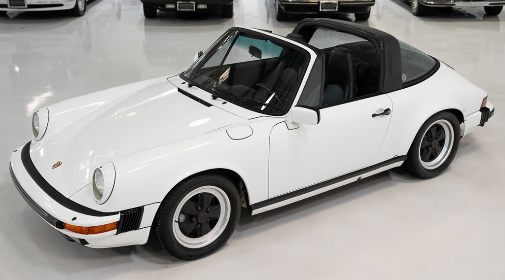 Porsche 911 Carrera 3.2