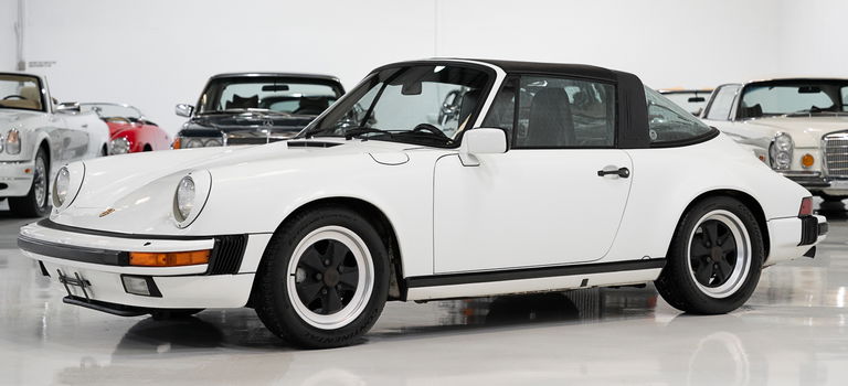 Porsche 911 Carrera 3.2