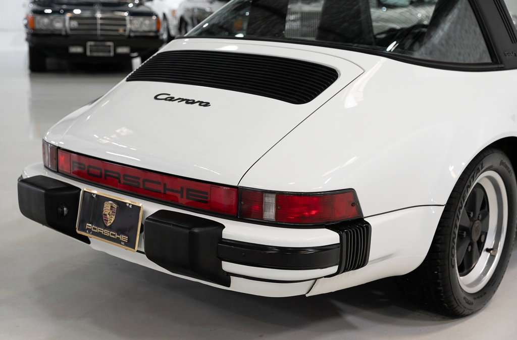 Porsche 911 Carrera 3.2