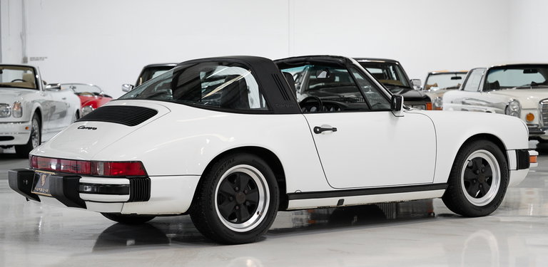 Porsche 911 Carrera 3.2