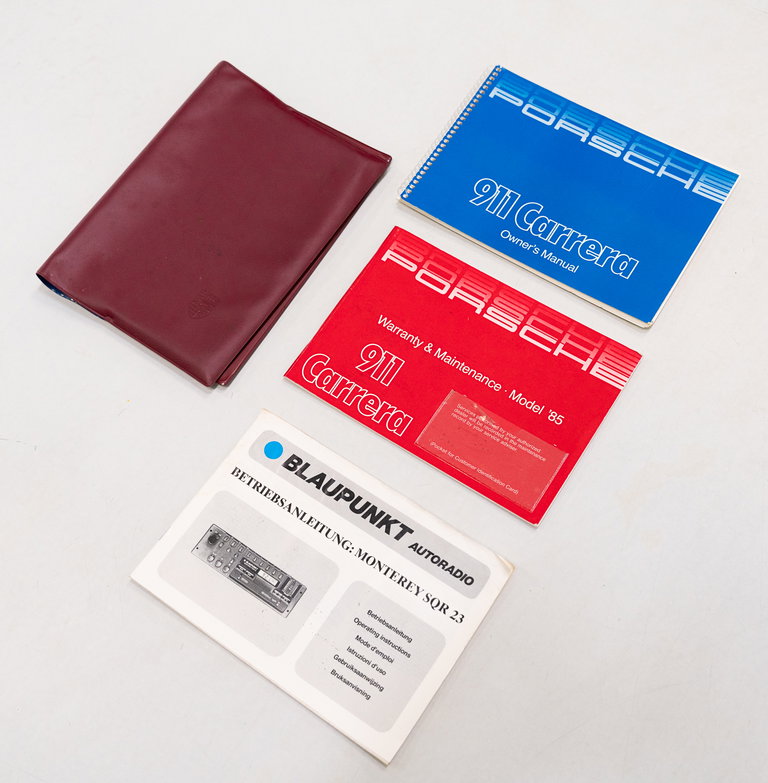 Porsche 911 Carrera 3.2