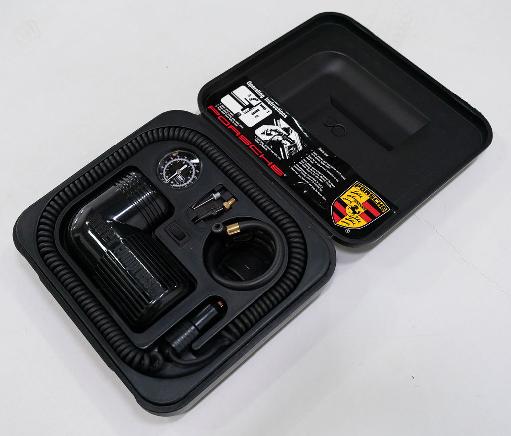 Porsche 964 Carrera RS America