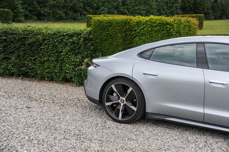 Porsche Taycan Turbo