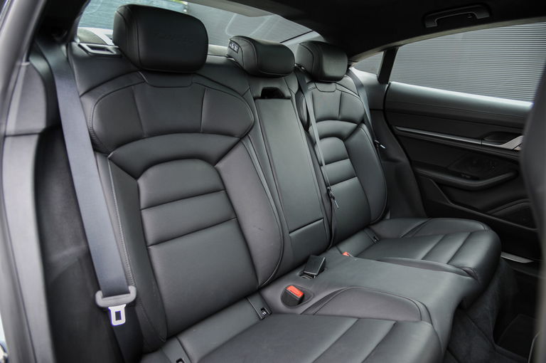 Porsche Taycan Turbo