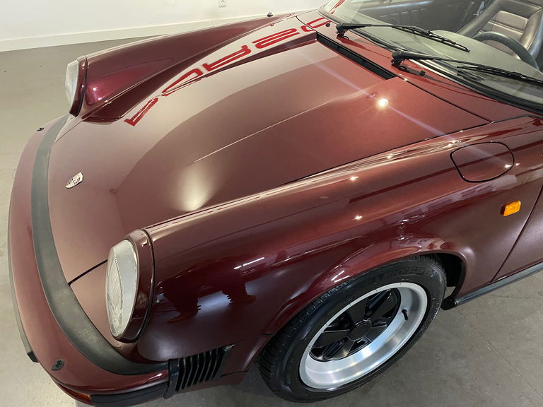 Porsche 911 Carrera 3.2