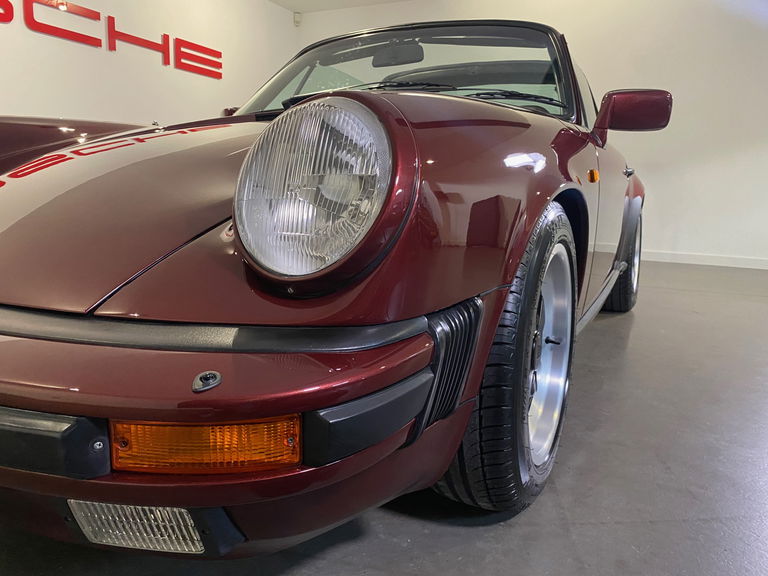 Porsche 911 Carrera 3.2