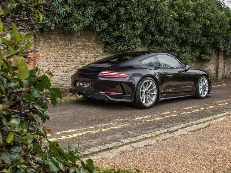 Porsche 991 GT3 Touring