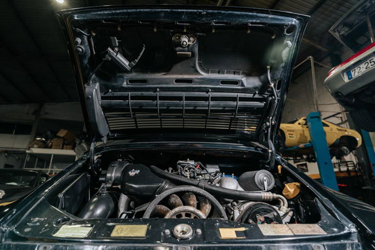 Porsche 964 Carrera 4