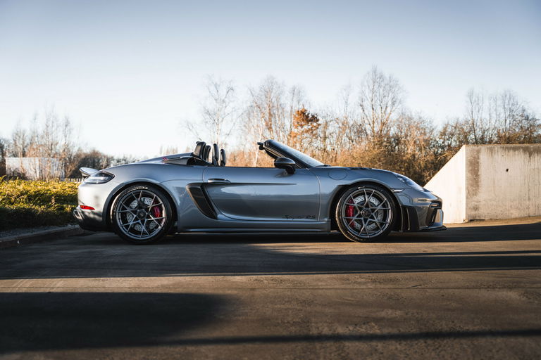 Porsche 718 Spyder RS