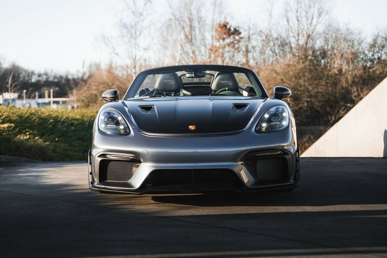 Porsche 718 Spyder RS