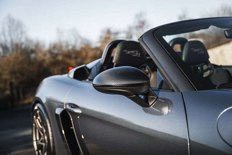 Porsche 718 Spyder RS