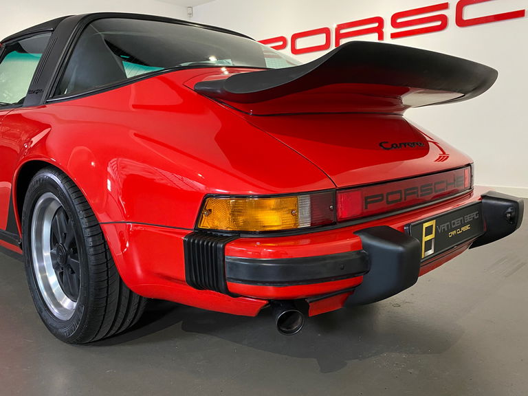 Porsche 911 Carrera 3.2