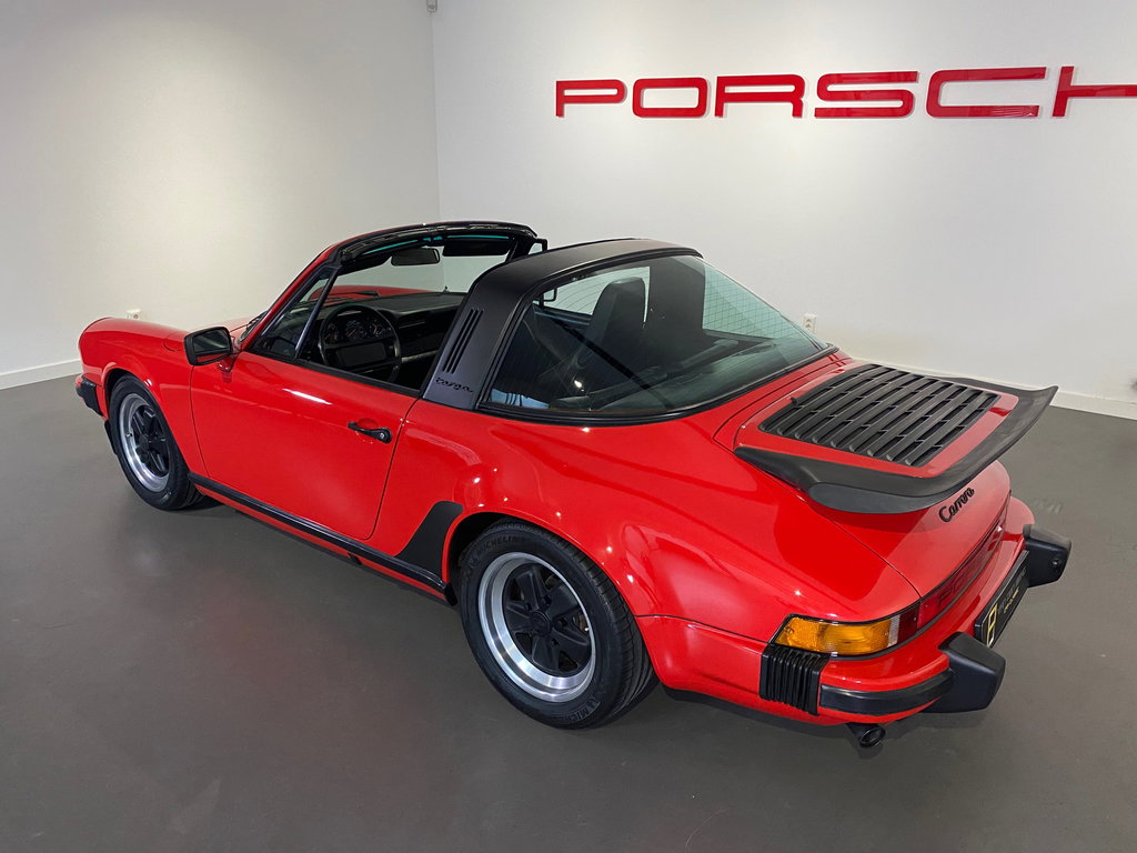 Porsche 911 Carrera 3.2