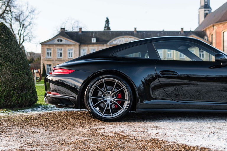 Porsche 991.2 Carrera 4S