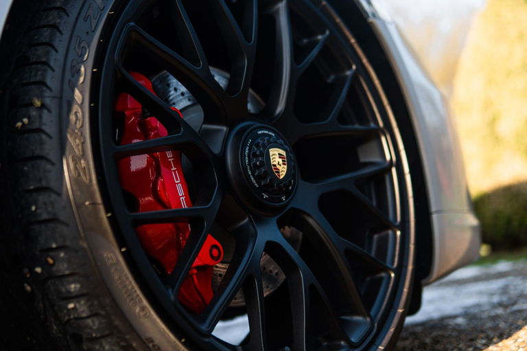 Porsche 991 Carrera GTS