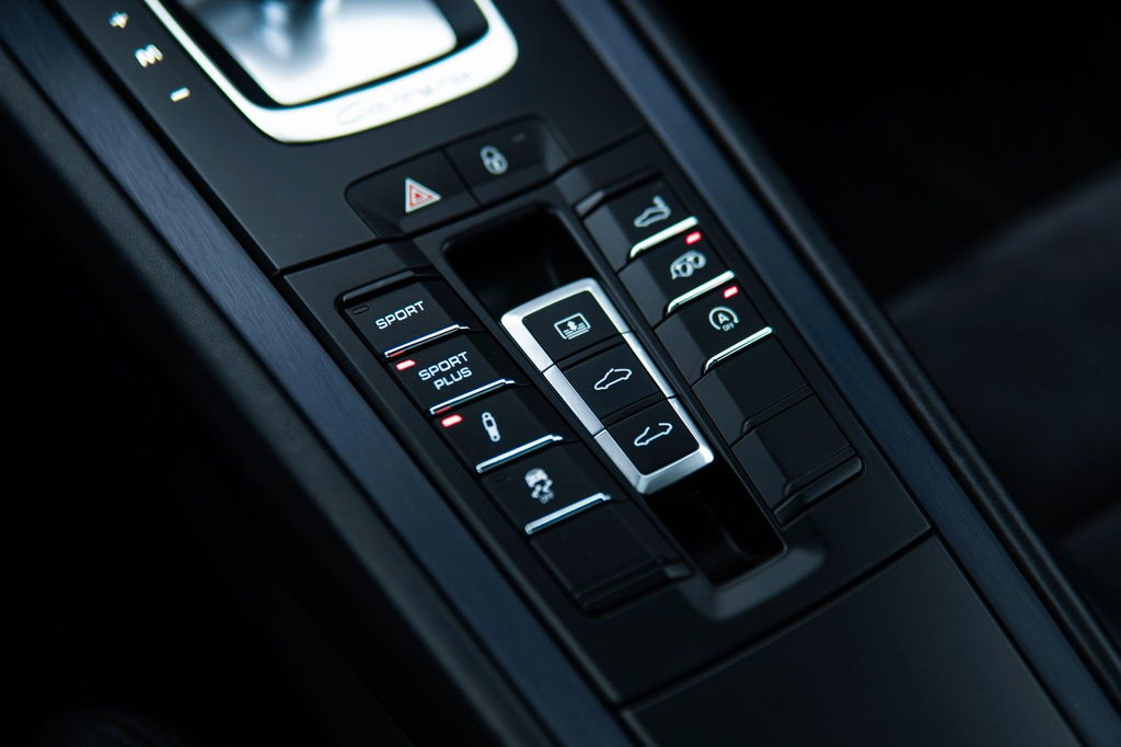 Porsche 991 Carrera GTS