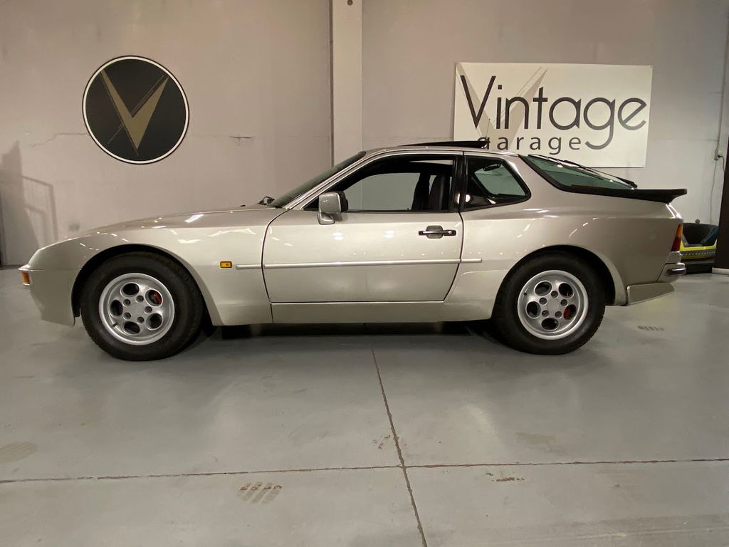 Porsche 944 Coupé