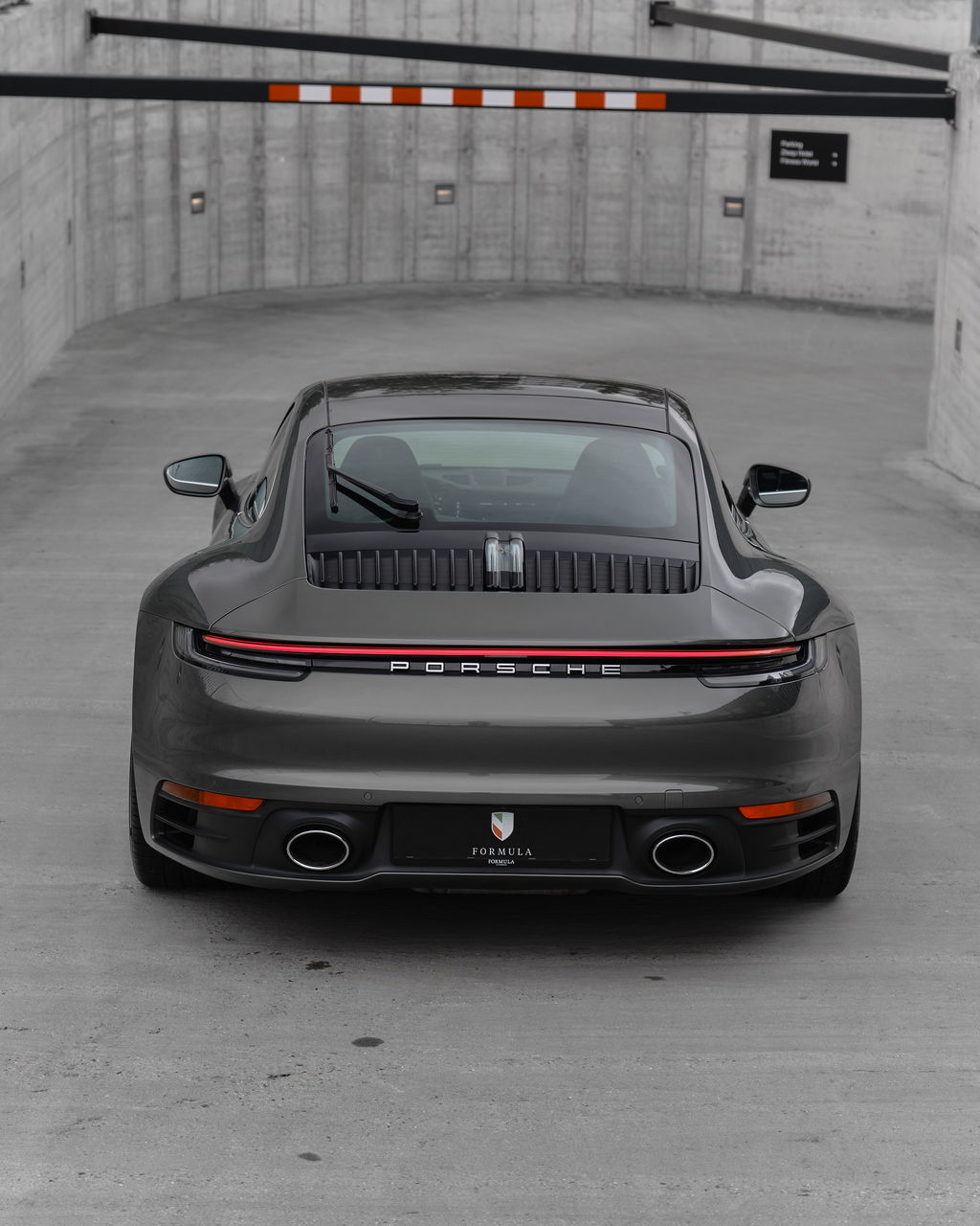 Porsche 992 Carrera S