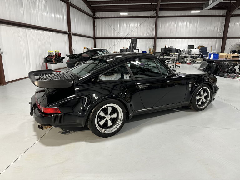 Porsche 911 Turbo S 3.3