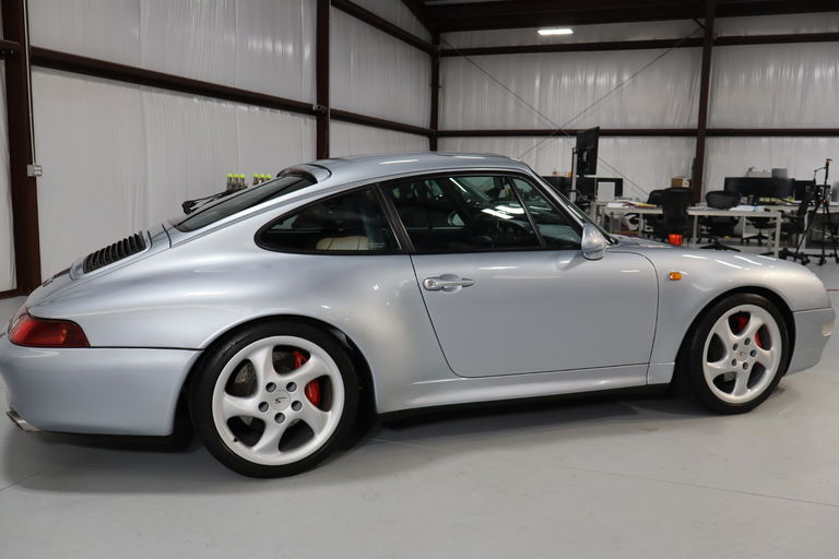 Porsche 993 Carrera 4S