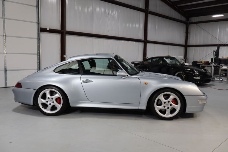 Porsche 993 Carrera 4S