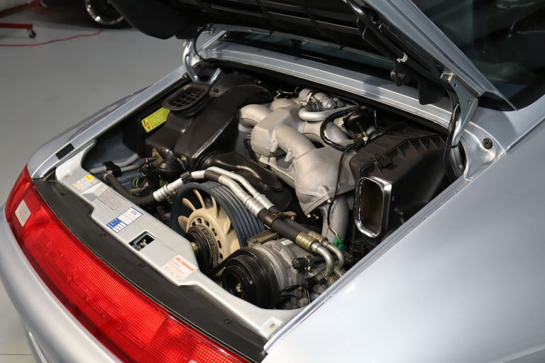 Porsche 993 Carrera 4S