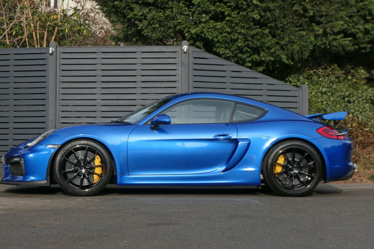 Porsche 981 Cayman GT4