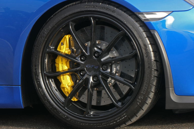 Porsche 981 Cayman GT4