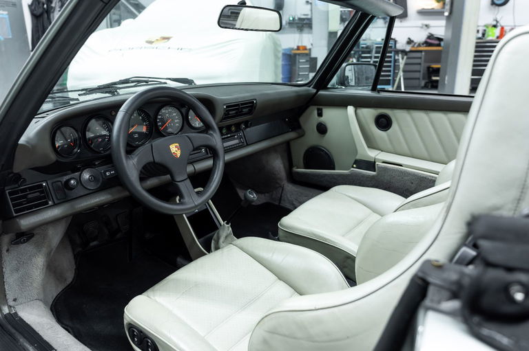 Porsche 911 Carrera 3.2