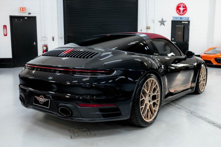Porsche 992 Targa 4S
