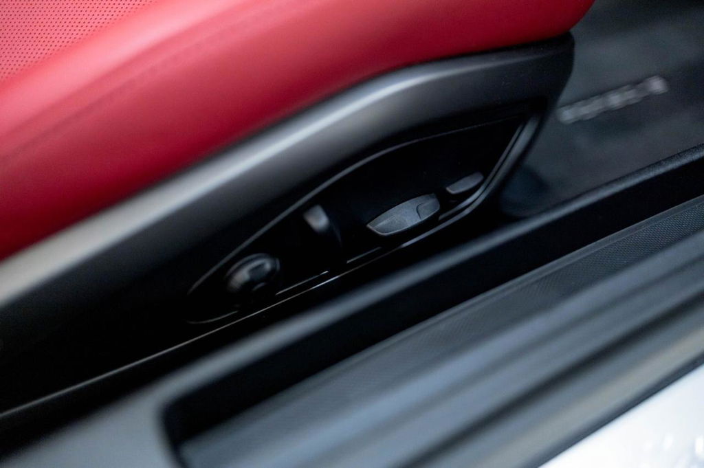 Porsche 992 Targa 4S