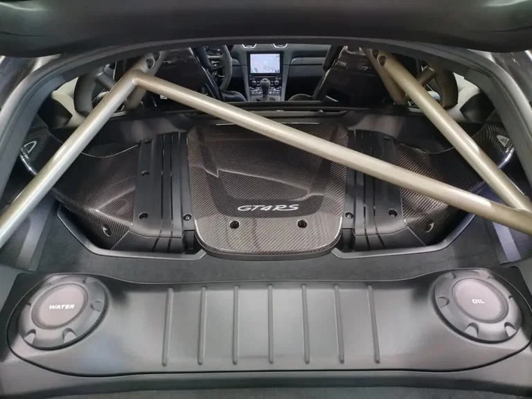 Porsche 718 Cayman GT4 RS