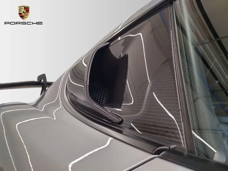 Porsche 718 Cayman GT4 RS