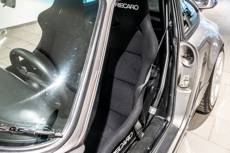 Porsche 964 Carrera 4