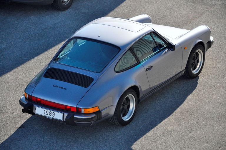 Porsche 911 Carrera 3.2