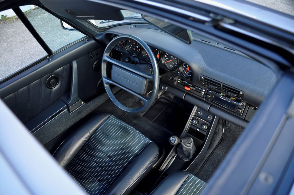 Porsche 911 Carrera 3.2