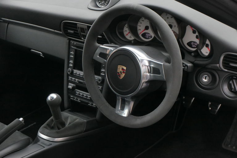 Porsche 997.2 Carrera GTS