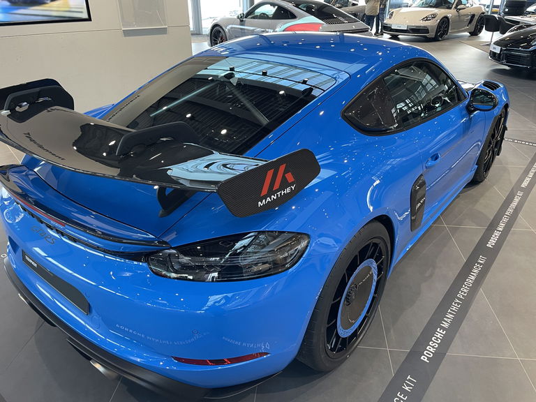 Porsche 718 Cayman GT4 RS