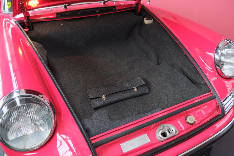 Porsche 911 T