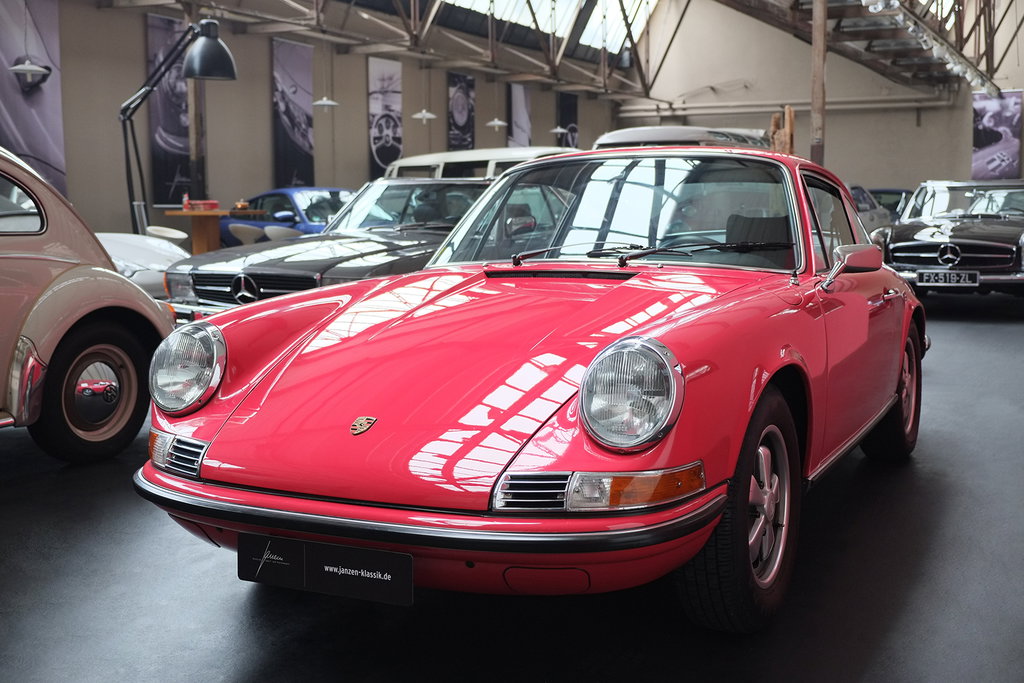 Porsche 911 T